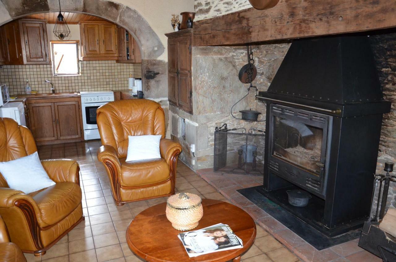 Maison tout confort calme vallée du Lot proche de Conques en Aveyron Extérieur photo