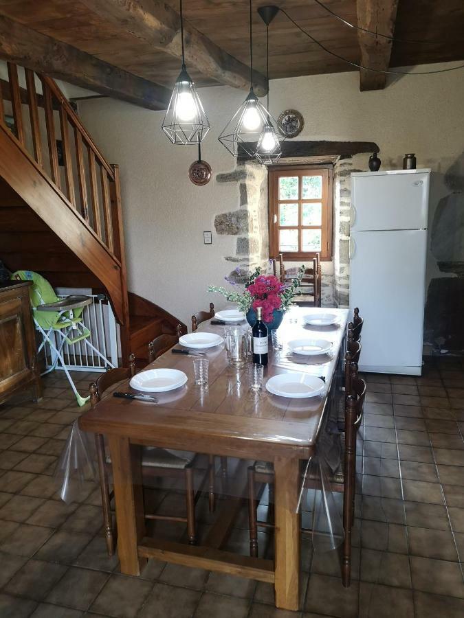 Maison tout confort calme vallée du Lot proche de Conques en Aveyron Extérieur photo