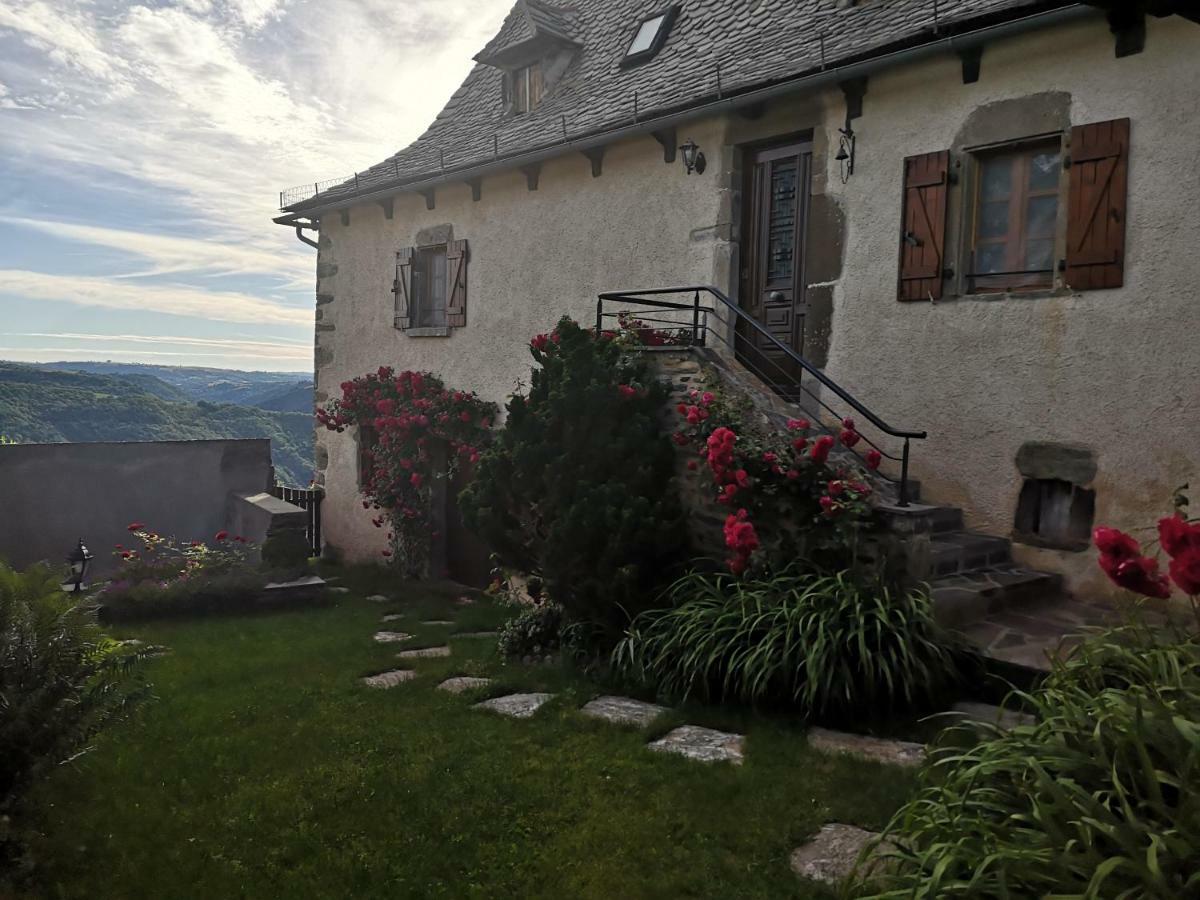 Maison tout confort calme vallée du Lot proche de Conques en Aveyron Extérieur photo